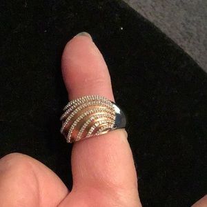 NEW! BEAUTIFUL AFFINITY DIAMOND RING